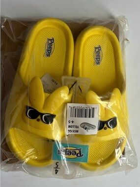Kids' Yellow Slide Sandals with Sunglasses Chick